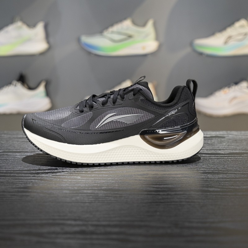 李宁男子跑鞋舒适透气