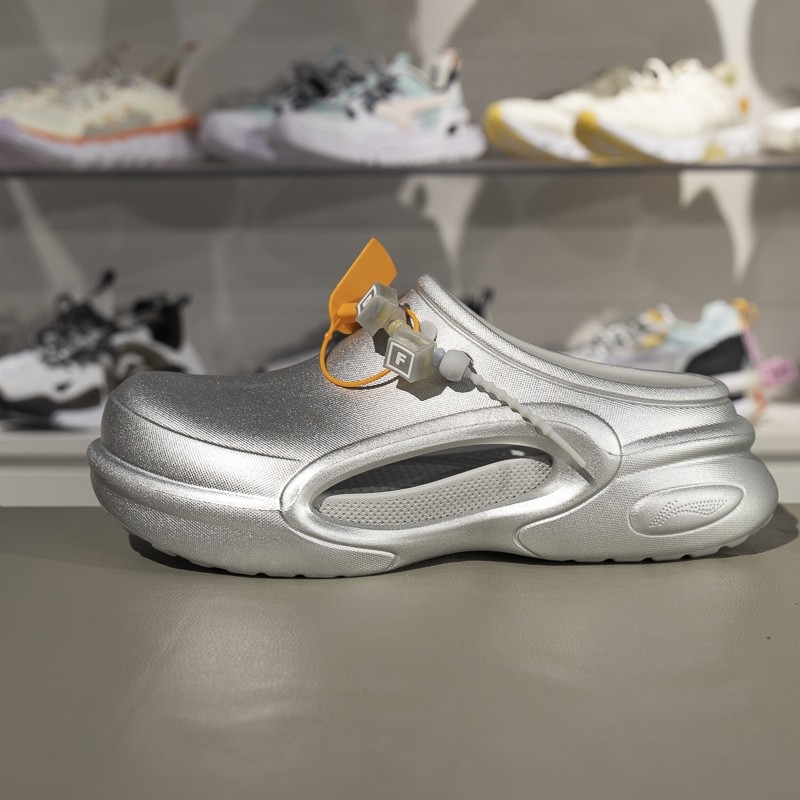 正品李宁拖鞋夏季新款x 英雄联盟联名SOFT 男女潮流洞洞鞋AGAV001