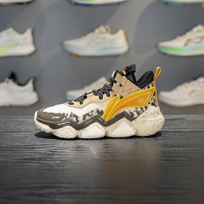 李宁四季通用回弹反光童篮球鞋