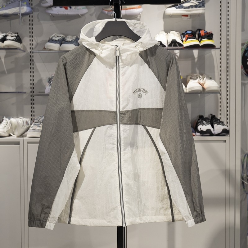 李宁运动风衣宽松舒适