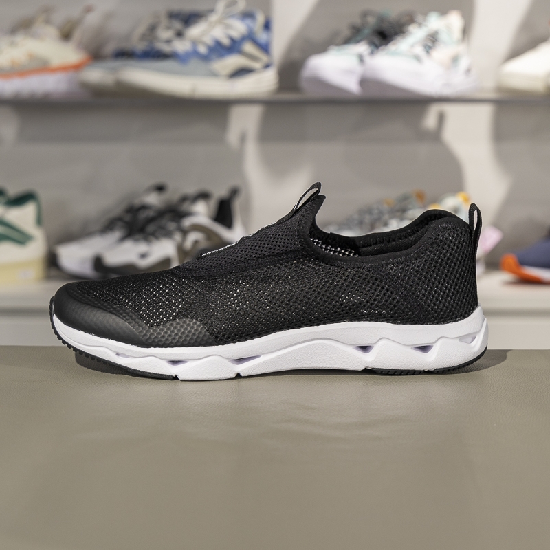 李宁透气男子一脚蹬休闲鞋