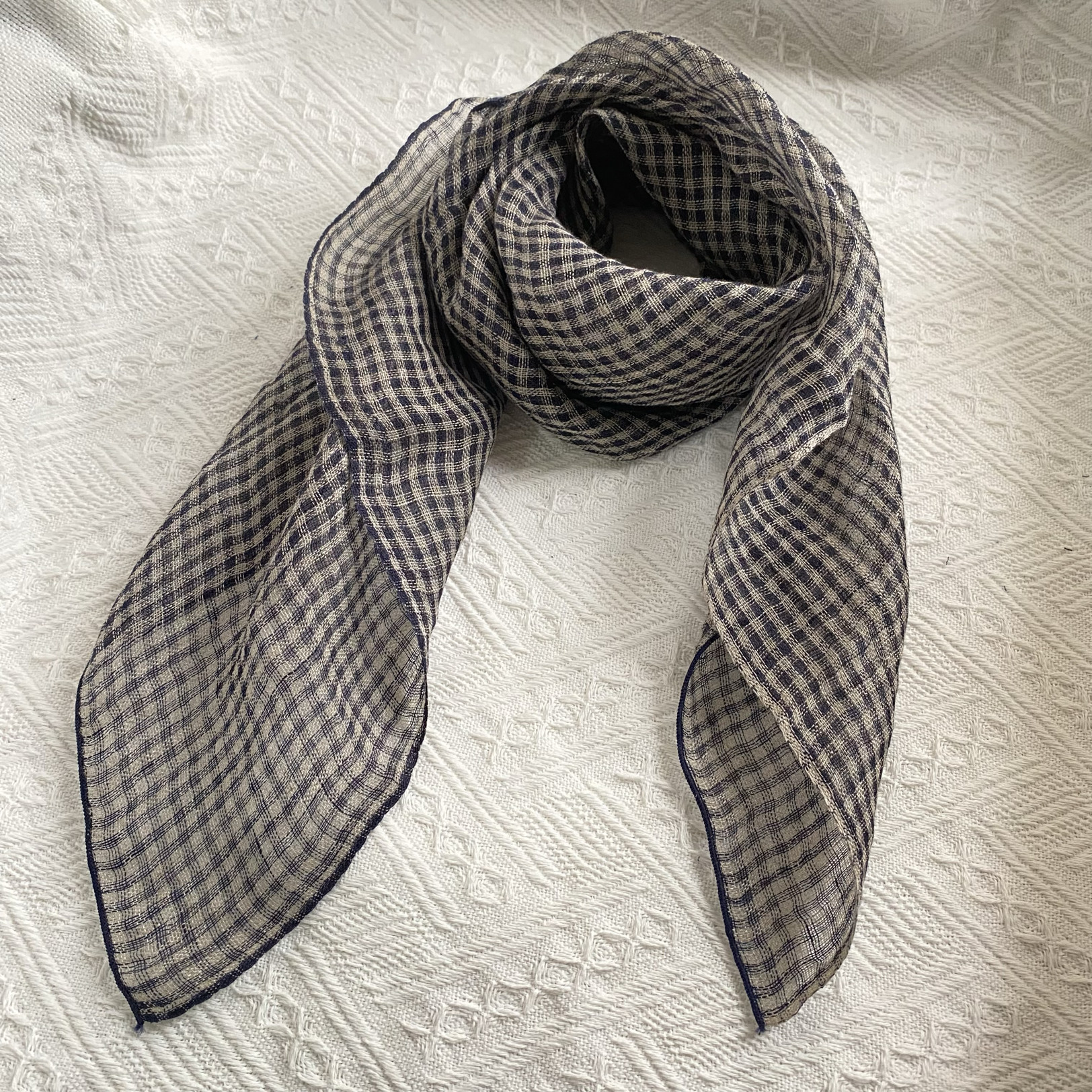 纯亚麻小格子丝巾女70cm小方巾夏季薄款披肩春秋领巾围巾时尚百搭