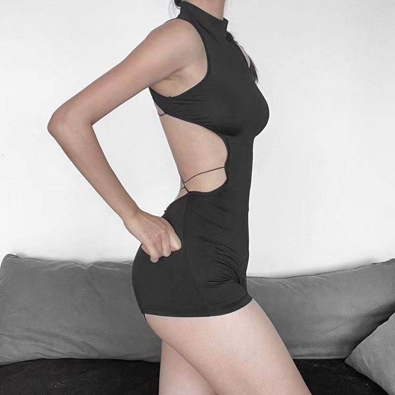 极简高级感露背设计高领连体裤纯欲镂空修身显瘦短裤女,女装/女士精品,连体衣/裤,淘宝优惠券,粉丝福利购,淘宝优惠卷