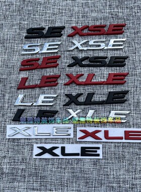 适用于丰田塞纳saina赛纳埃尔法 SE XLE车标志尾标高配后备箱车标