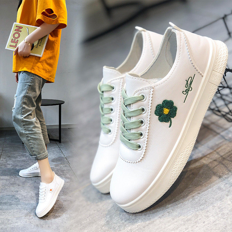 White shoes student Korean Edition Versatile summer new pattern ventilation ins Daisy Net Red Flat bottom leisure time gym shoesin the Women's Shoes, Low shoe, Fashion casual shoes category - from Buy2taobao.com to provide professional Taobao agent buy service