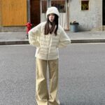 2025冬季学院风休闲百搭好看减龄薄款保暖设计针织拼接米白色棉服