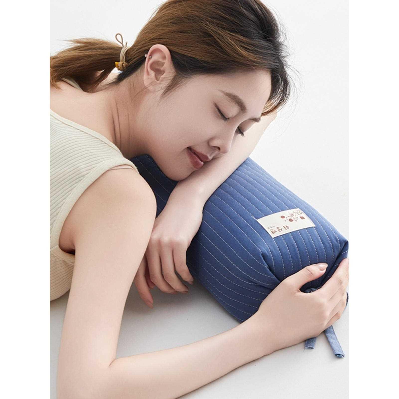 颈椎枕荞麦圆枕头护颈椎助睡眠全棉绗缝枕芯圆柱糖果枕睡觉专用