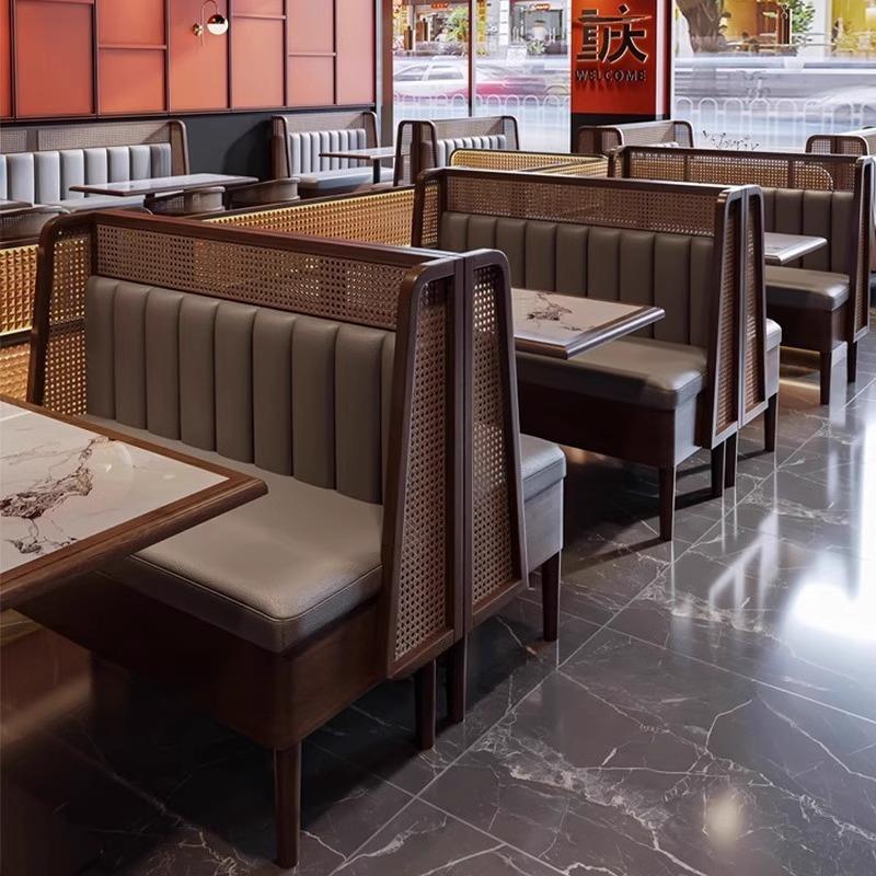 西餐厅卡座沙发商用茶楼餐饮桌椅组合实木编藤火锅烧烤店餐桌定制