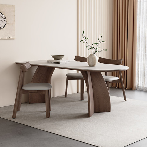 奥古斯特玛奇朵实木餐桌