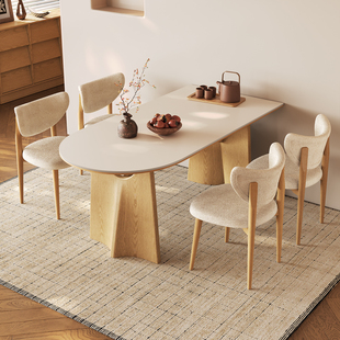 奶油风餐桌2025新款 小户型原木白色岩板饭桌靠墙飞鸦半圆实木餐桌
