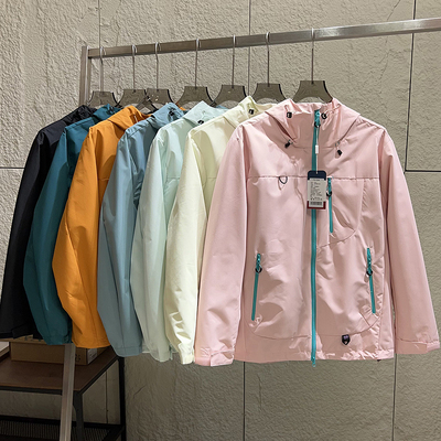 山系户外机能防风防水透气冲锋衣