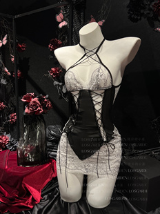 烧云「勾人助理」黑白拼色蕾丝拼接绑带收腰显瘦款包臀超短裙女