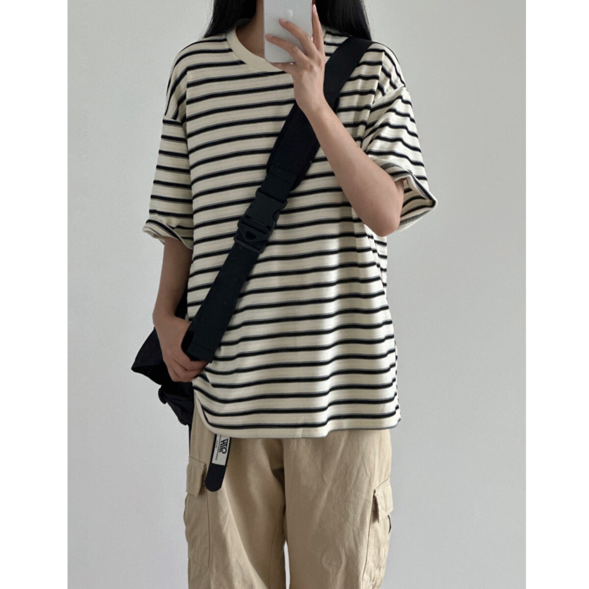 肌理感黑白条纹t恤男女慵懒风打底短袖宽松上衣夏季情侣五分半袖