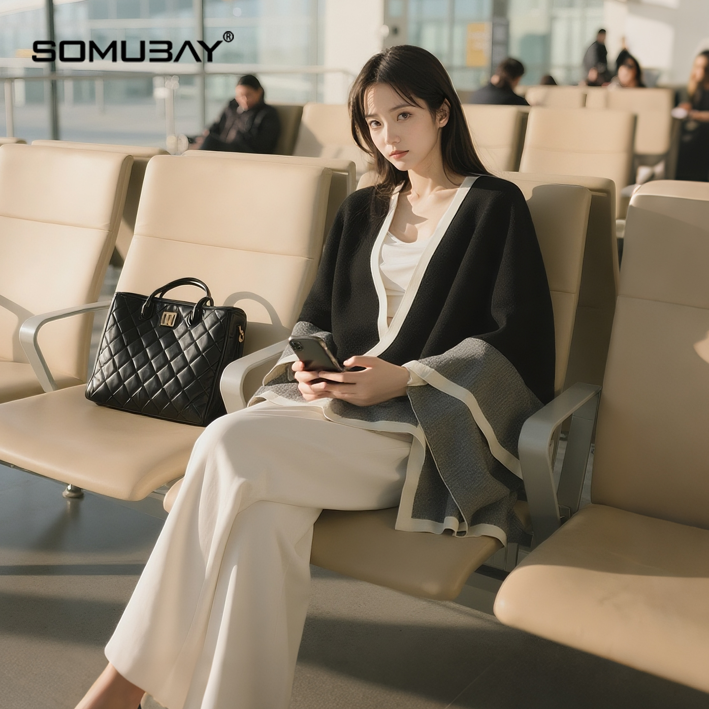 高级感撞色斗篷披肩外搭女