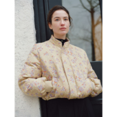 PaleBlueDot蓝点·立领复古暖杏黄提花夹克95白鸭绒短款 羽绒服