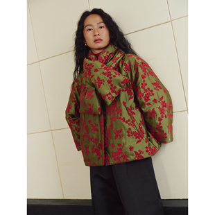 PaleBlueDot蓝点2025冬季东方韵味印花肌理倒大袖短款棉服