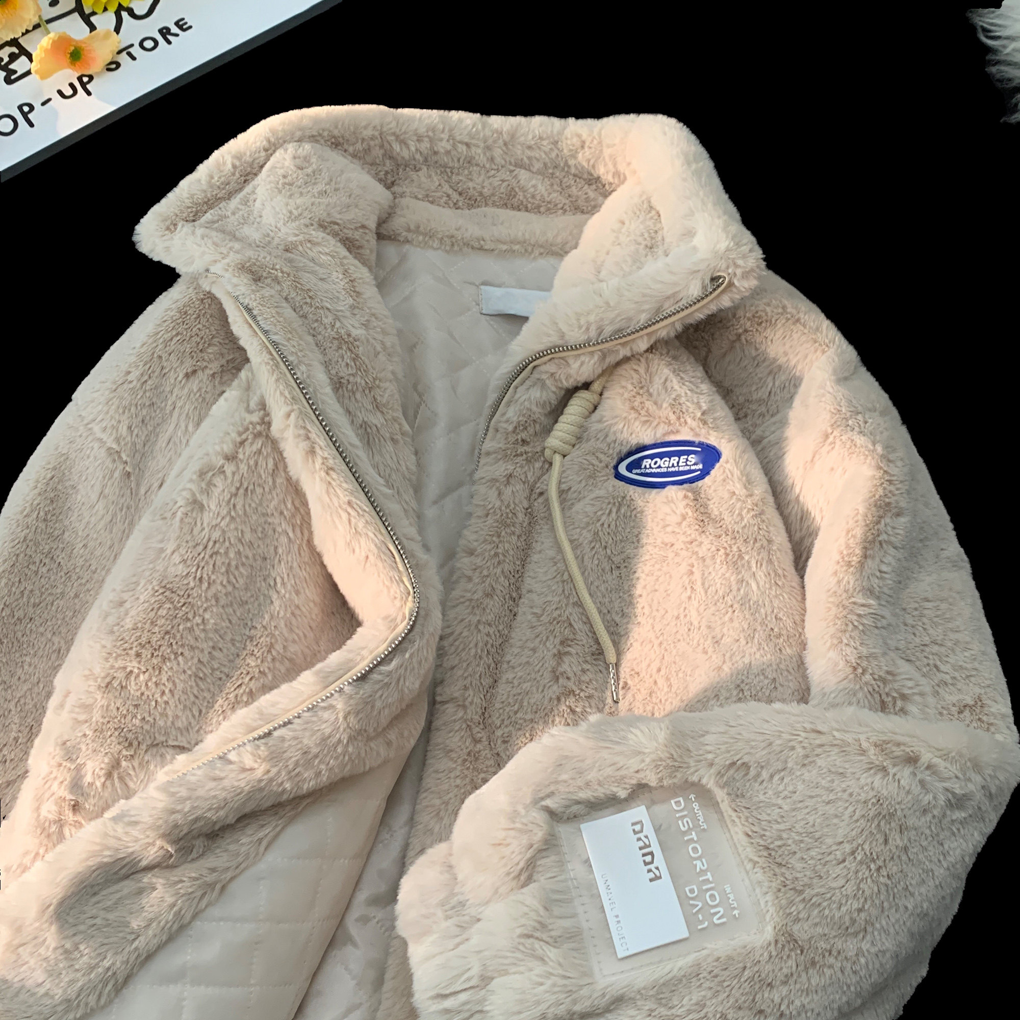 F241023-P105 加绒加厚棉衣棉服 少女学生连帽型皮草毛茸茸外套图片