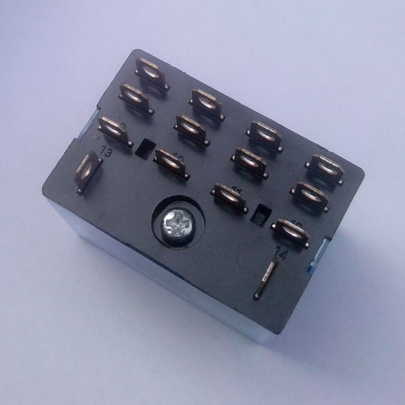 HH64P LY4NJJQX-13F 小型 中间 电磁继电器 DC12V 24V AC220V银点