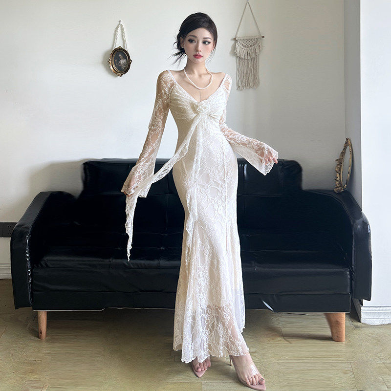 SEEYOULATER 法式纯欲立体玫瑰飘带鱼尾连衣裙复古蕾丝秋冬长裙女