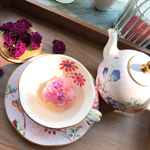 馨香恒重瓣红玫瑰花冠（2025年头期玫瑰花冠）（两盒以上9.5折）