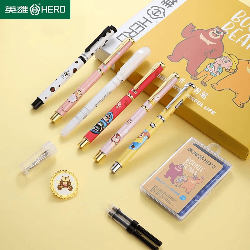 英雄熊出没小学生铱金可擦钢笔