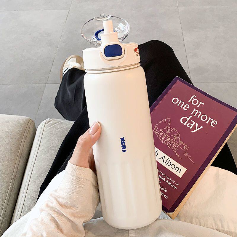 吸管保温杯女生大容量水杯女新款2025高颜值便携简约学生运动杯子