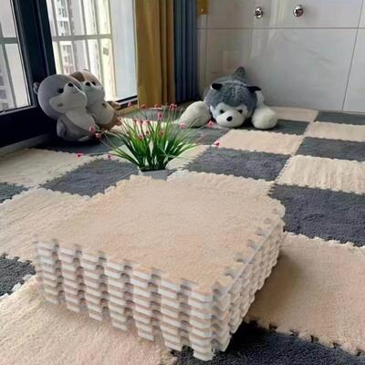 Bedside carpet tile in the bedroom 卧室床边拼块地毯