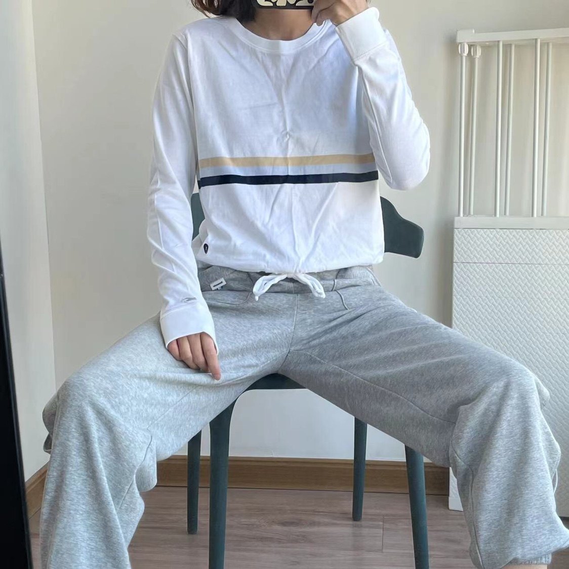 小海鸥长袖T恤秋季女款纯棉简约T恤