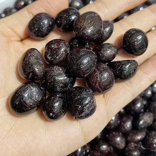 天然水晶碎石石榴石碎石消磁石石榴石大颗粒碎石原石装饰鱼缸装饰