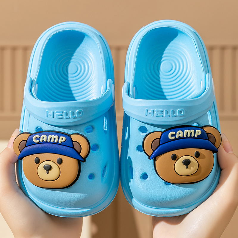 可爱小熊卡通厚底外穿儿童洞洞鞋