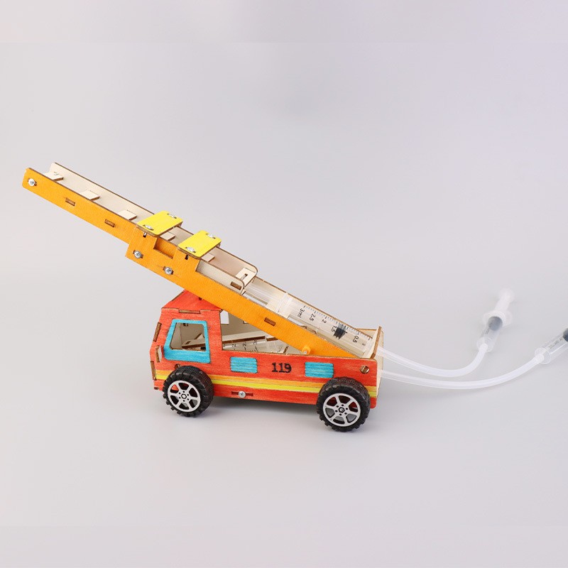 液压消防云梯车diy拼装模型科技小制作发明儿童玩教具实验材ED22