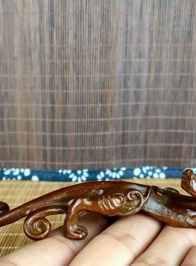 复古做旧包浆仿古铜长尾貔貅摆件 书房文房笔搁笔架家居镇纸摆设