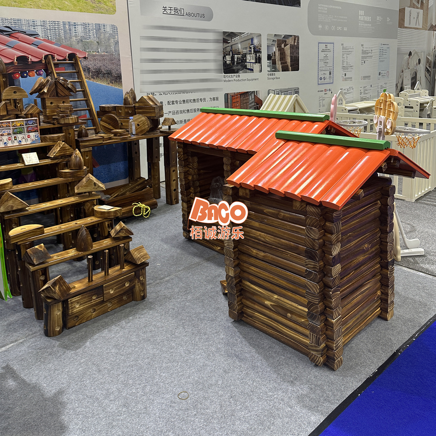 幼儿园户外碳化原木小屋积木玩具