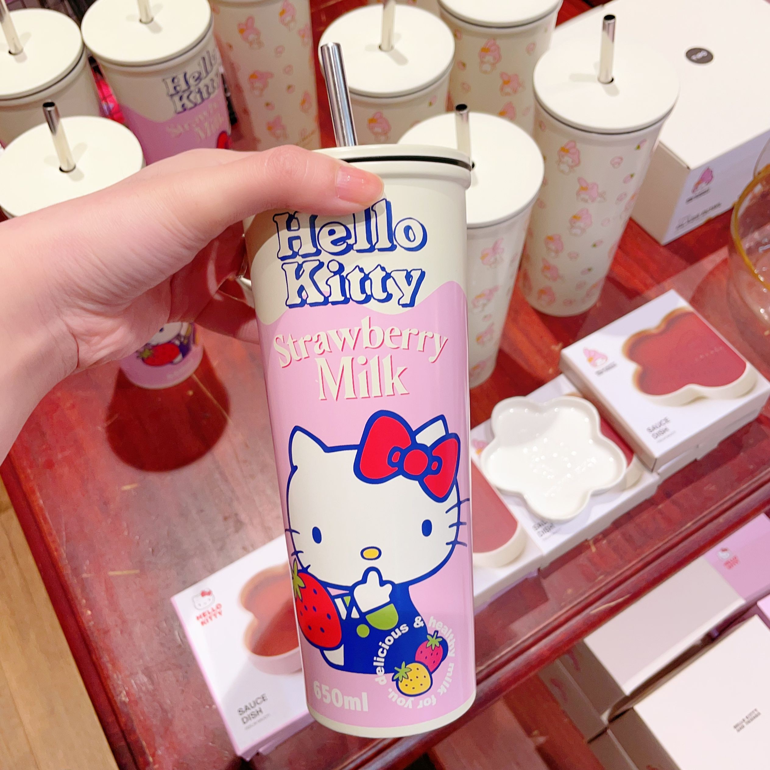 澳洲代购直邮 Typo Hello Kitty 玻璃杯不锈钢吸管杯保温保冷水杯