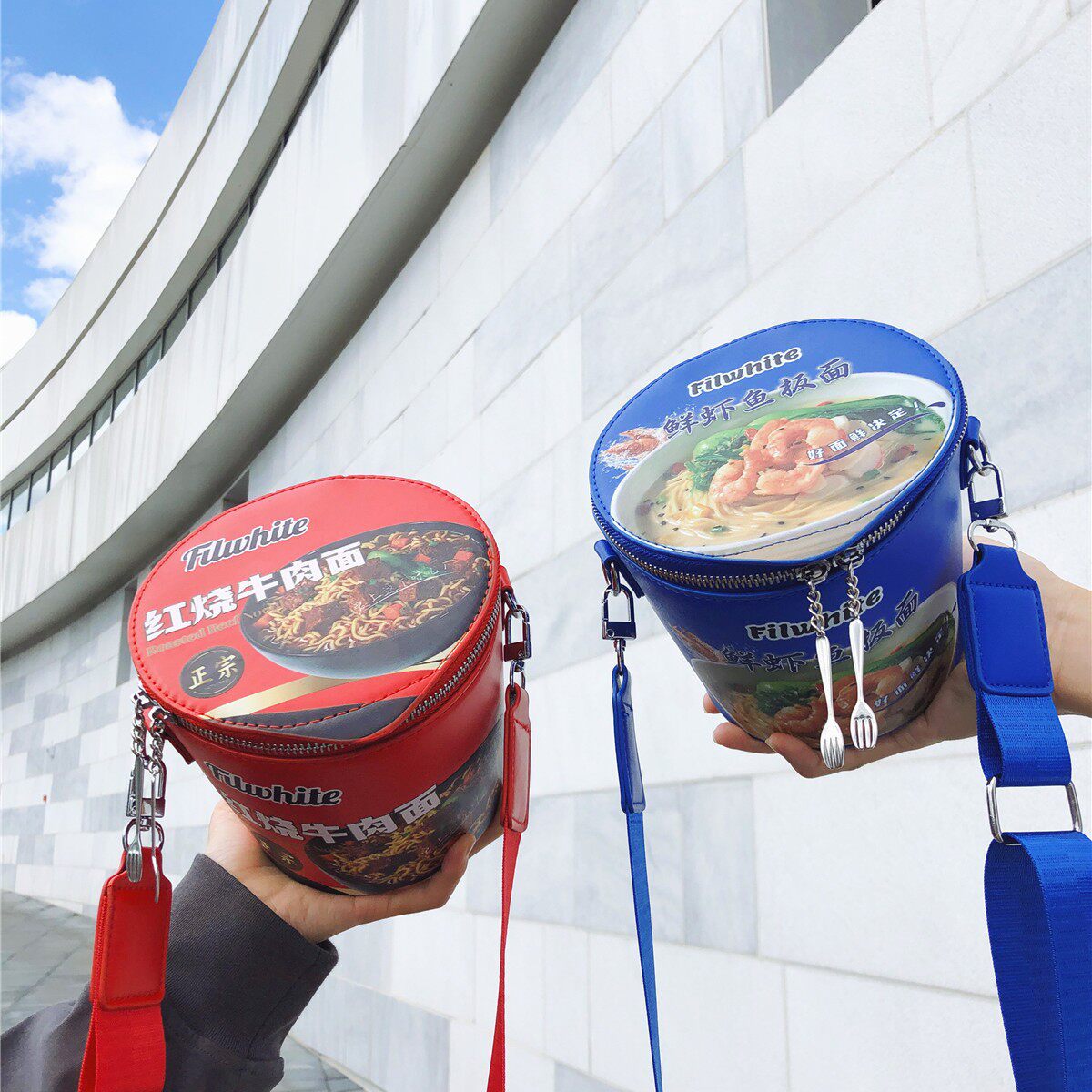 手机包女式斜挎搞怪丑萌女生迷你小包包高级感设计感小众2025新款