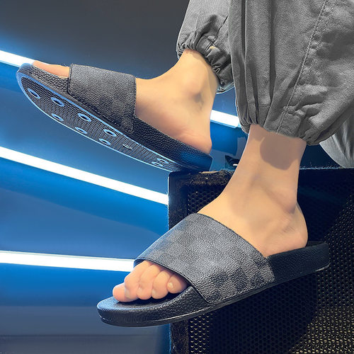 跨境居家感slippers踩屎感slippers轻便一字拖大码sshoes