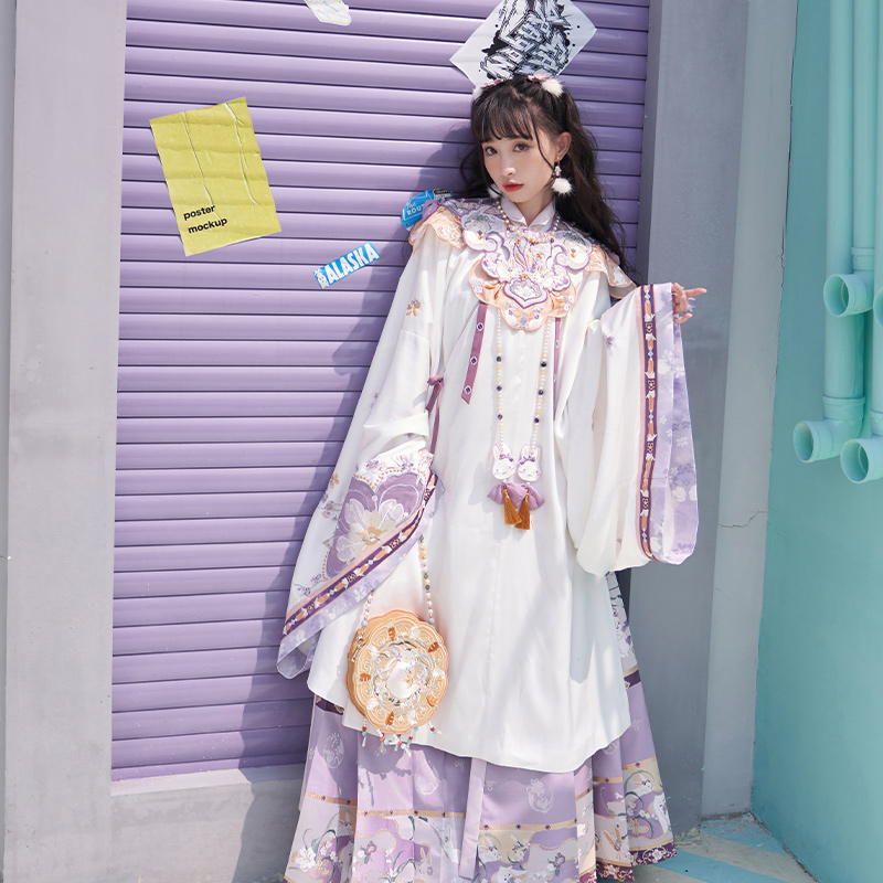 十三余小豆蔻儿[玉兔少女]绣花立领长袄云肩马面裙明制汉服女明制