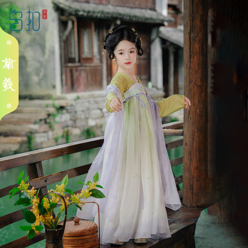 乌扣兰羲女童汉服中秋