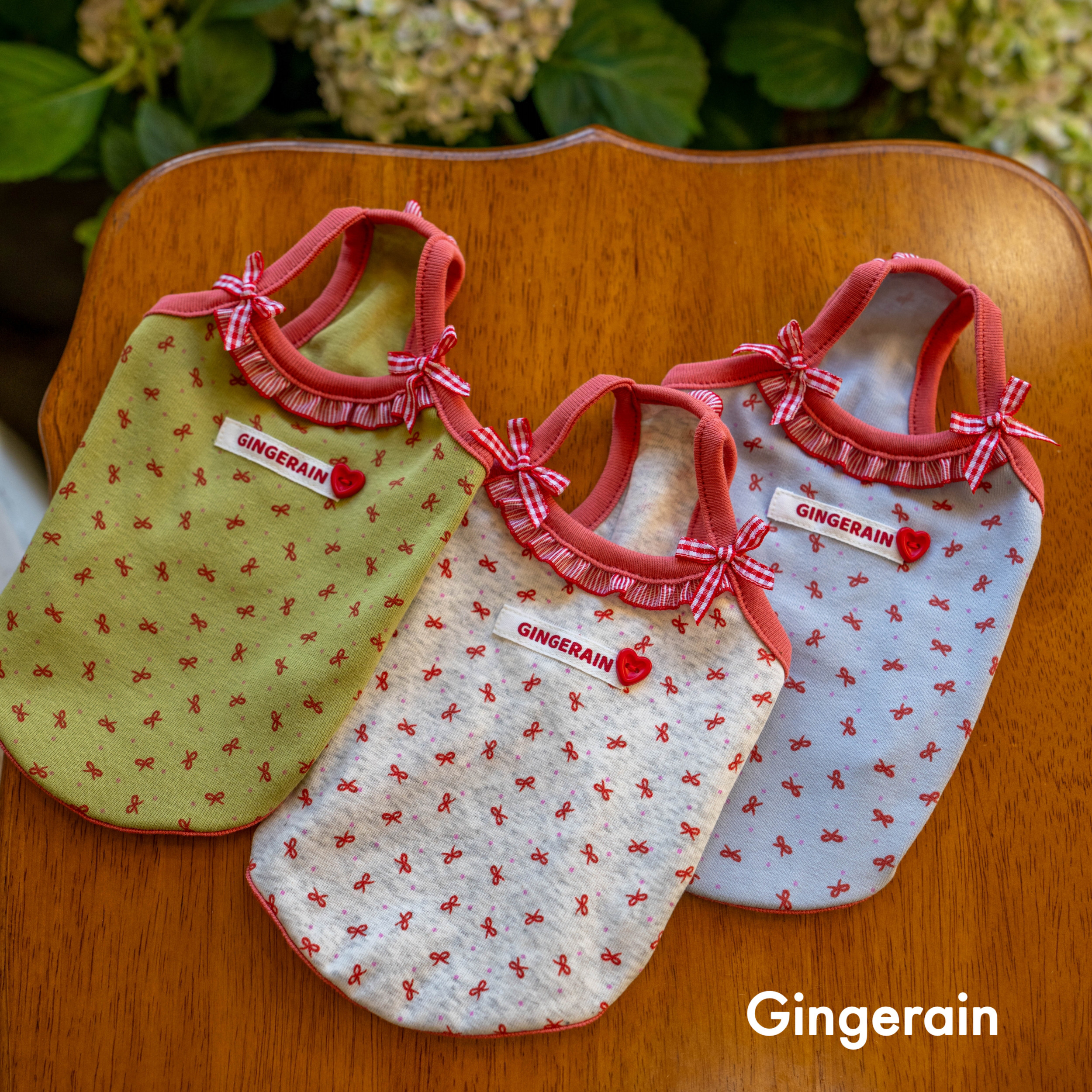 GINGERAIN 纯棉吊带小型犬衣服马尔济斯约克夏比熊背心蝴蝶结吊带