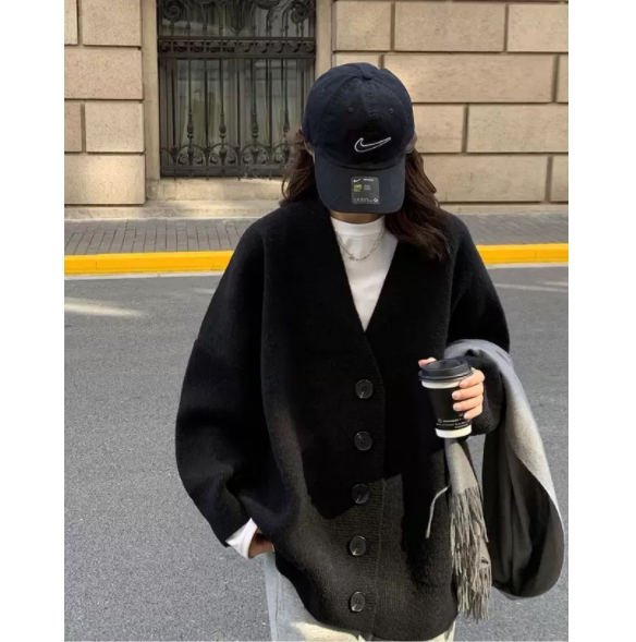 spyb黑色毛衣女春秋薄款韩版宽松显瘦复古日系慵懒风针织外套开衫