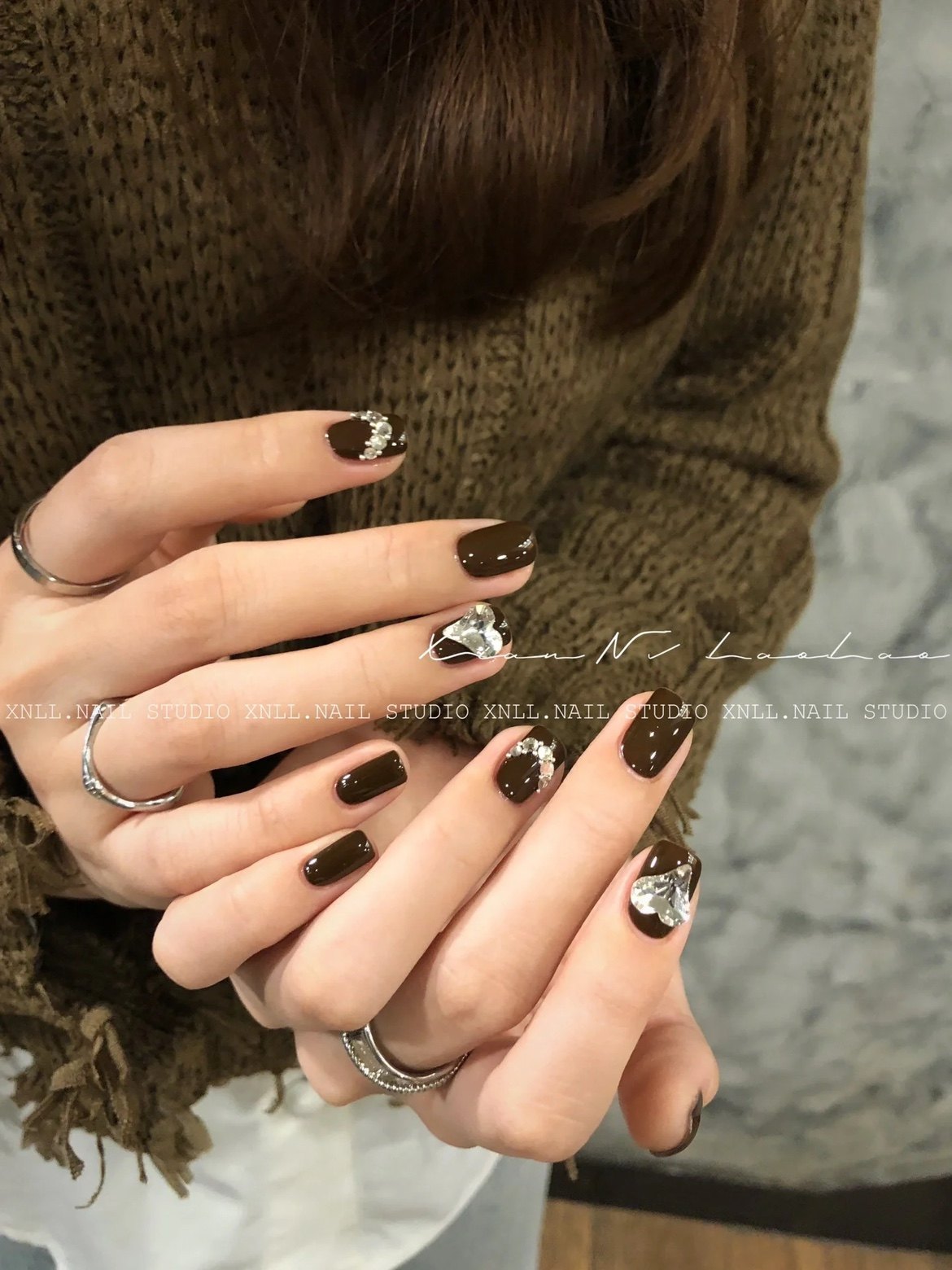 秋冬新款显白百搭黄黑皮棕色爱心钻短款穿戴甲孕妇可用