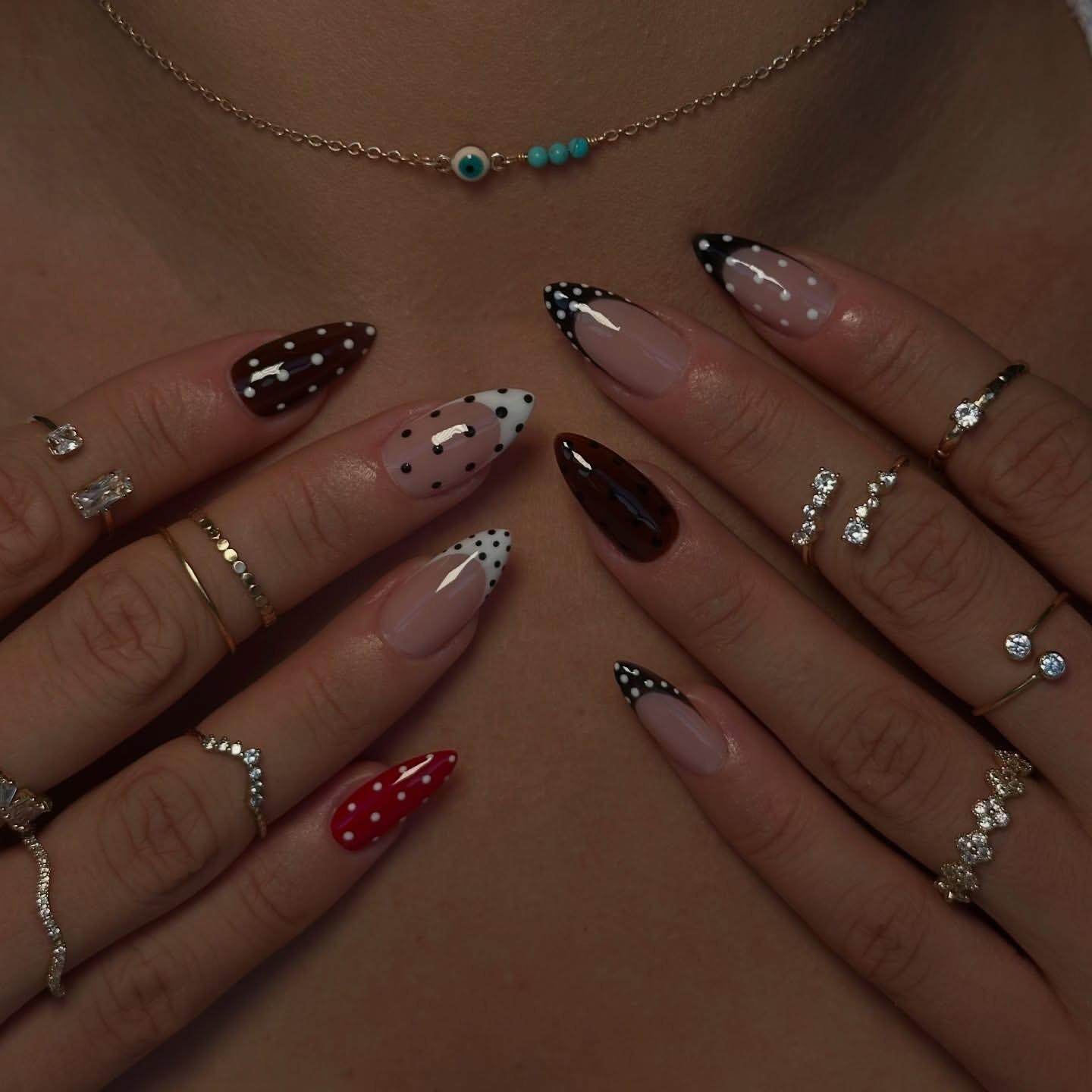 美式波点杏仁尖秋冬黄黑皮显白法式焦糖红色纯手工穿戴甲孕妇可用,彩妆/香水/美妆工具,穿戴甲/甲片,淘宝优惠券,粉丝福利购,淘宝优惠卷