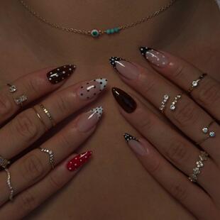 美式波点杏仁尖春秋黄黑皮显白法式焦糖红色纯手工穿戴甲孕妇可用