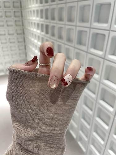 好运kitty】新年红色手工穿戴甲波点凯蒂猫红猫眼美甲贴片短指甲