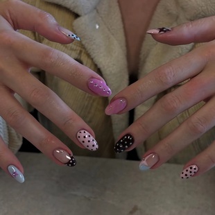 杏仁甲欧美辣妹波点美甲白人美甲辣妹个性小众感手工手绘穿戴甲