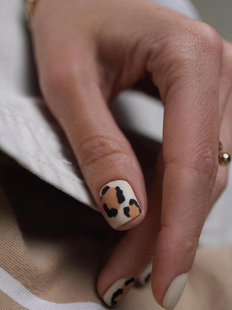 Fairy·黄黑皮显白高级感豹纹哑光纯手工短款穿戴甲米白色假指甲