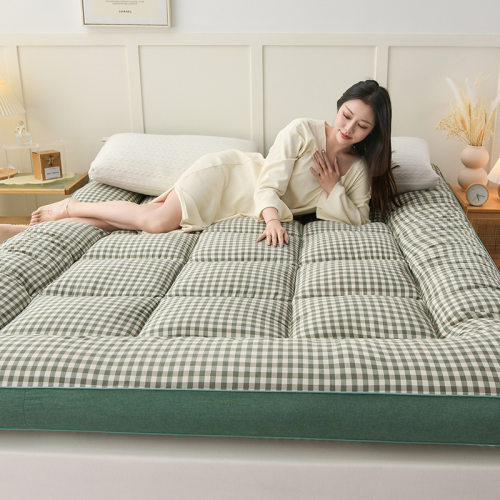 single soft bed mattress folding mattress topper pad床垫