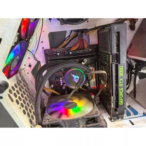议价索奈特Saniter DDR4 16G 2666MHz桌上型电腦