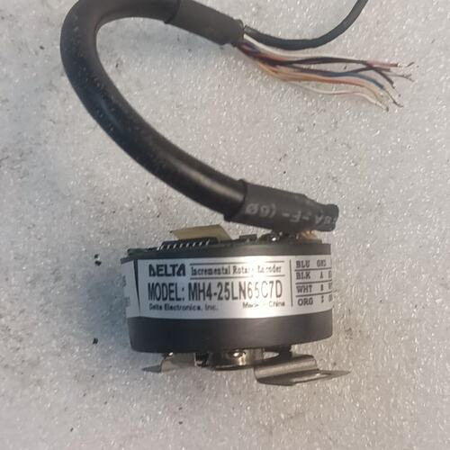 议价台达编码器MH4-25LN65C7D实物拍一个功能正常使用，