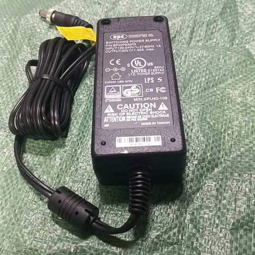 议价SP40P930FR电源适配器，拆机下来的，原装正品，输出3